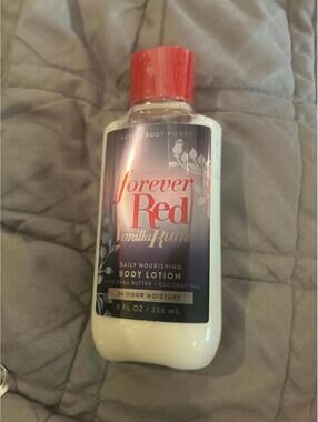 A99 Bath and body works forever red vanilla rum body lotion 8 oz